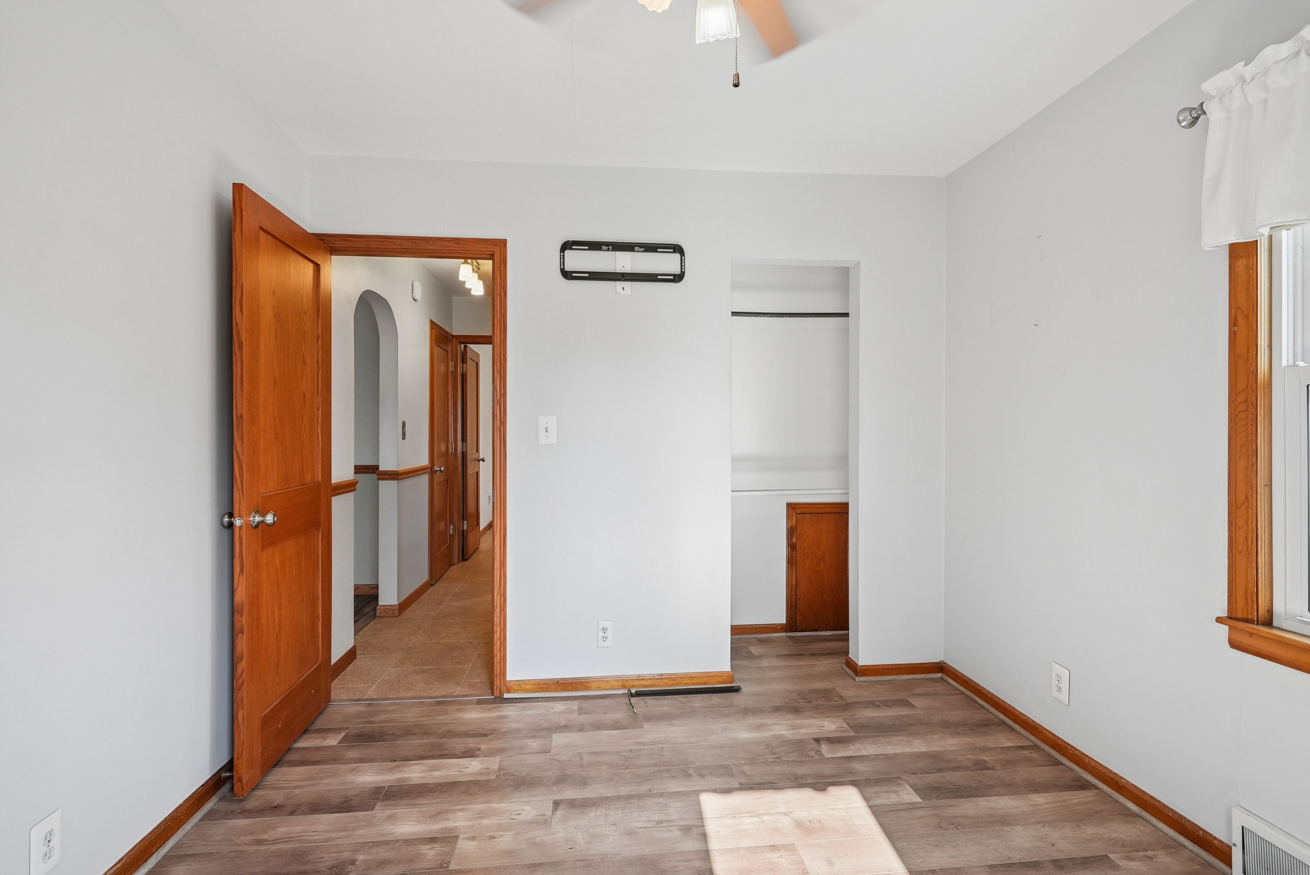 Listing Photo: 22-196 28481_Grand_Ave